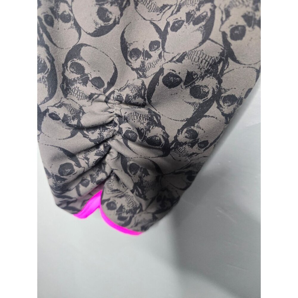 Torrid Active Skull Print Pink Trim Cropped Legging - Picture 5 of 9